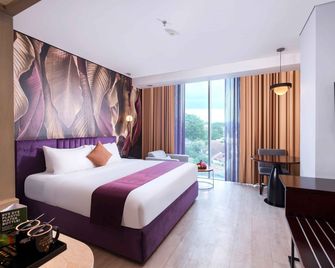 Grand Edge Hotel Semarang - Semarang