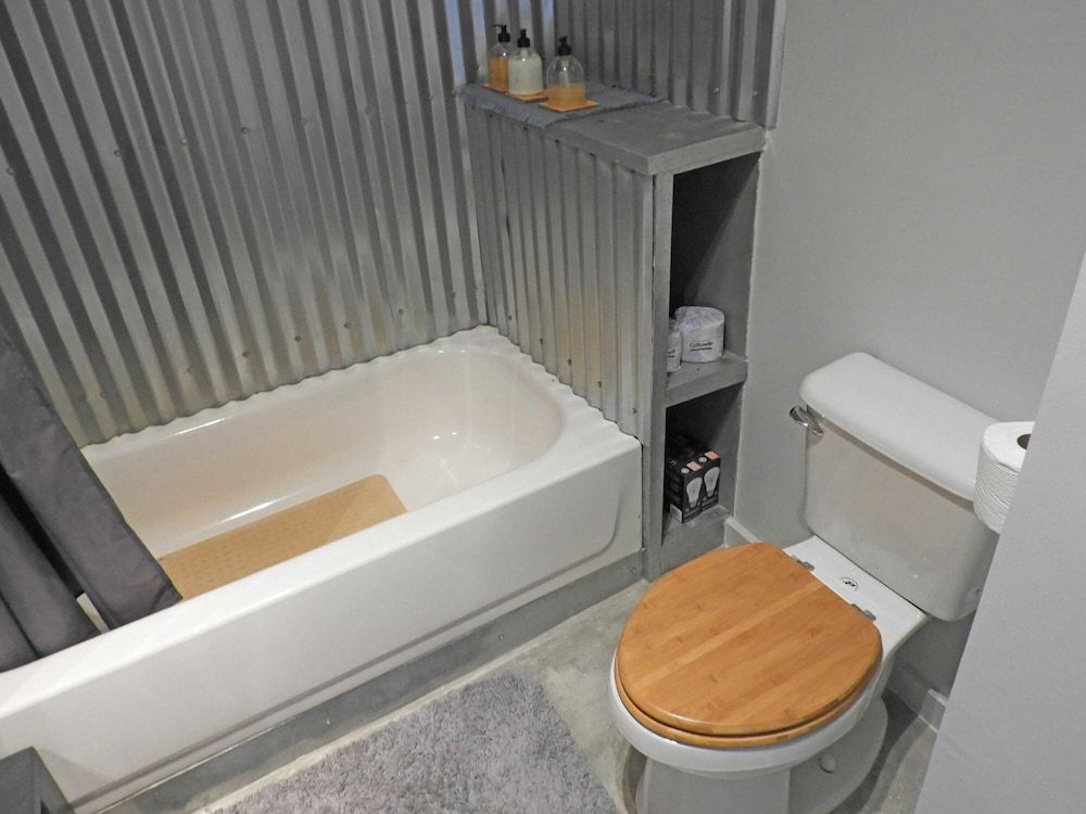 Bathroom view of Desert Sky Hideaway: Modern Home Near The Terlingua Ghost Town. 3 Bedrooms. 2 Ba