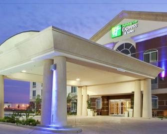 Holiday Inn Express & Suites Dinuba West - Dinuba - Edificio