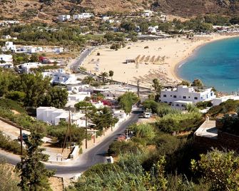 Galaxy Hotel - Mylopotas - Outdoor view