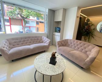 Hotel Suite Comfort - Medellín - Sala de estar