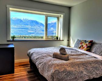 Stay Golden - Monashee House - Golden - Habitació