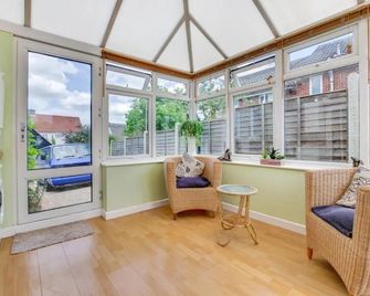 2 Benhall Green - Saxmundham - Huiskamer