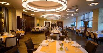 Hotel Mepas - מוסטר - מסעדה