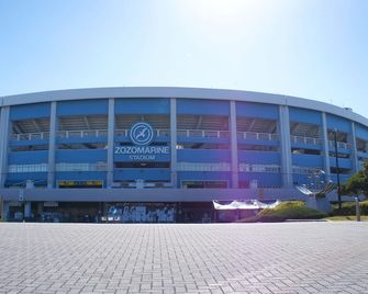 Toyoko Inn Chiba Ekimae - Chiba - Building