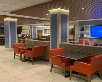 ฮอลิเดย์ อินน์ เอ็กซ์เพรส แอนด์ สวีท มิดเดิลทาวน์ บาย IHG - มิดเดิลทาวน์ - ร้านอาหาร