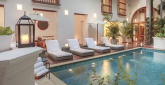 聖奧古斯丁之家酒店 - 喀他基那 - 卡塔赫納 - 游泳池