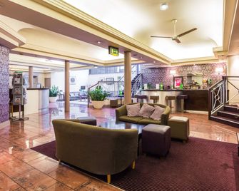 The Gardens Hotel - Manchester - Lobby