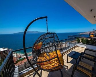 Apart-Hotel Lili2 - Sarandë - Balcon