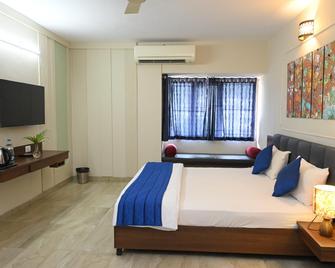 Hotel mookambika palace - Kollur - Bedroom