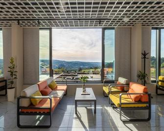 Mövenpick Resort and Spa Fruske Terme - Vrdnik - Bar