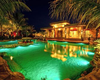 Carpe Diem Eco Resort Olímpia - Olímpia - Piscine