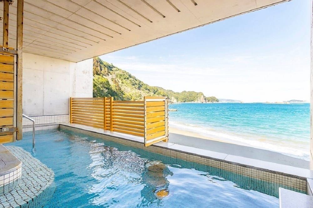 Nichinankaigan Nango Prince Hotel