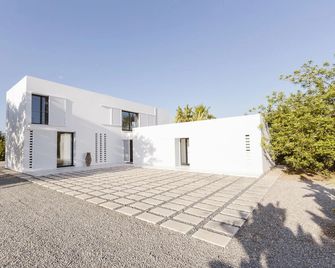 Can Guasch - Santa Gertrudis de Fruitera - Budova