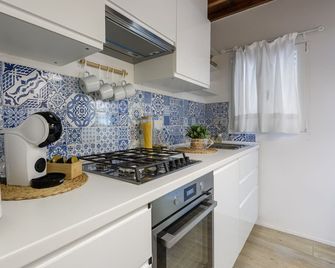 Madame Betta by Mmega - Firenze - Cucina