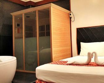 Grand Central Hotel - Angeles City