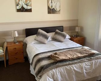 Alister Guest House - Jersey - Habitación