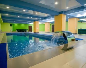 Hotel Europe - Khabarovsk - Pool