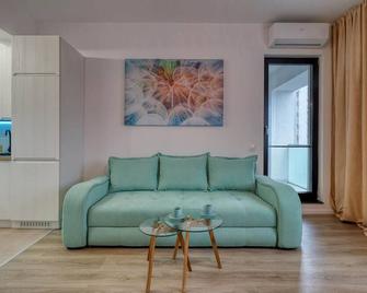 Inspiration Station · Modern & Cozy Apt · Ior Park - Bucarest - Soggiorno