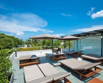 P168 Hostel Samui - Ko Samui - Balkong