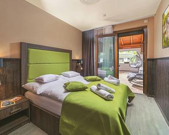 Buekfuerdo Apartmanhaz - Bük - Bedroom