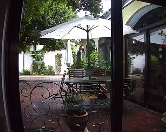 Der Platengarten - Ansbach - Patio