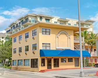 Travelodge by Wyndham Fort Lauderdale - Fort Lauderdale - Edificio