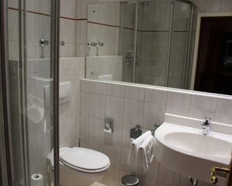 Parkhotel Krone Maleck - Emmendingen - Badkamer