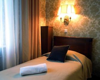 Hotel Plock - Płock - Slaapkamer