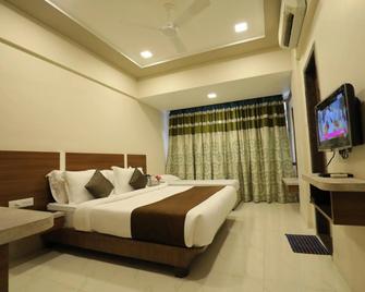 Highland Resort - Lonavala - Habitación