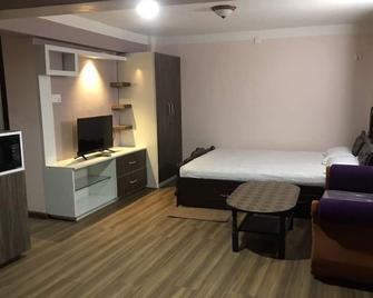 Taumadhi Home Stay - Bhaktapur - Bedroom