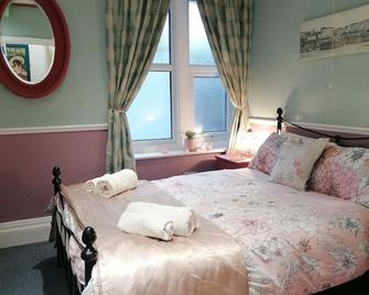 Longcroft Lodge - Bridlington - Bedroom