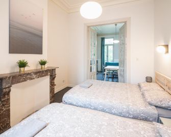 Charming National Street Room in The Hea - Amberes - Habitación