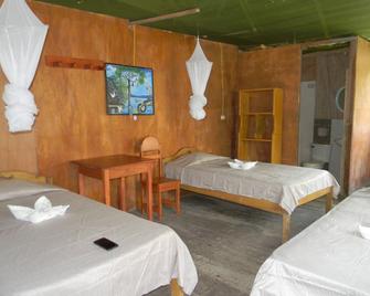 Jacamar Lodge Expedition - Iquitos - Bedroom