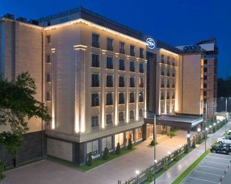 Orion Hotel Bishkek - Bishkek - Edifici