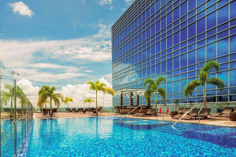 ريتشموند هوتل إيلويلو - إيلويلو ستي - حوض السباحة