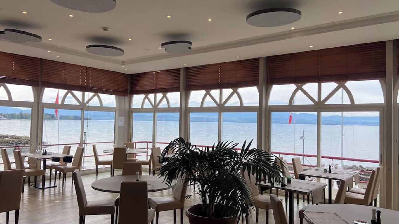 ホテル デ プランス