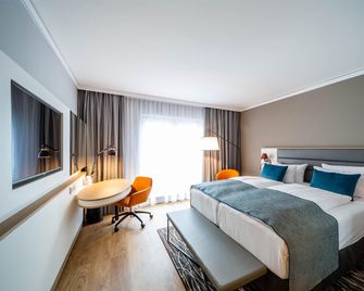 Holiday Inn Berlin Airport - Conf Centre By IHG - Schonefeld - Спальня