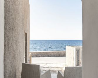 Cutimare - Lipari - Балкон