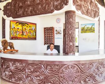 Coconut Tree Village Beach Resort - Uroa - Front desk