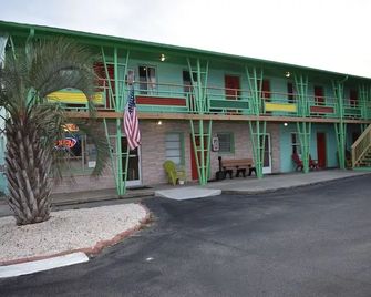 Seabirds Motel At Kure Beach - Kure Beach - Edificio