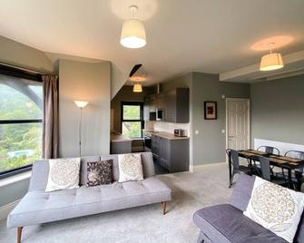The Regency - Ilfracombe - Living room