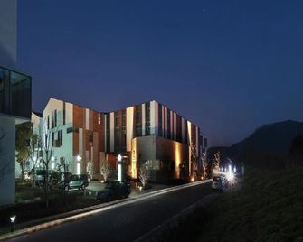 Scholars Shushan Hot Springs Resort - Suzhou - Κτίριο