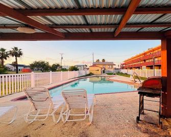 Oro North Beach Inn - Corpus Christi