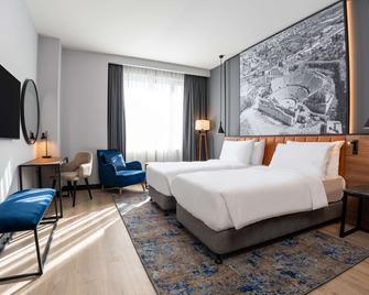 Radisson Blu Hotel, Amman Galleria Mall - Ammán - Habitación