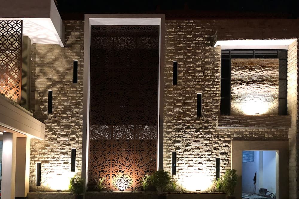 Hotel Sinar 1 - Surabaya - Vista del exterior