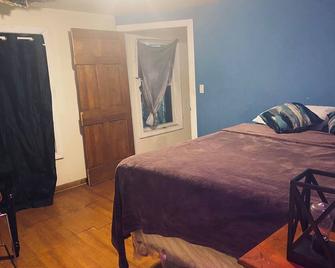 Kelly Lodging - Baltimore - Bedroom