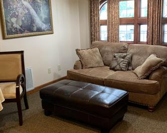 Cumberland Gap Inn - Cumberland Gap - Living room