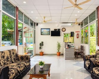Hotel Golden Pebble - Havelock Island - Lobby