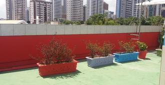 Piratas do Sol Hostel - Recife - Balcony